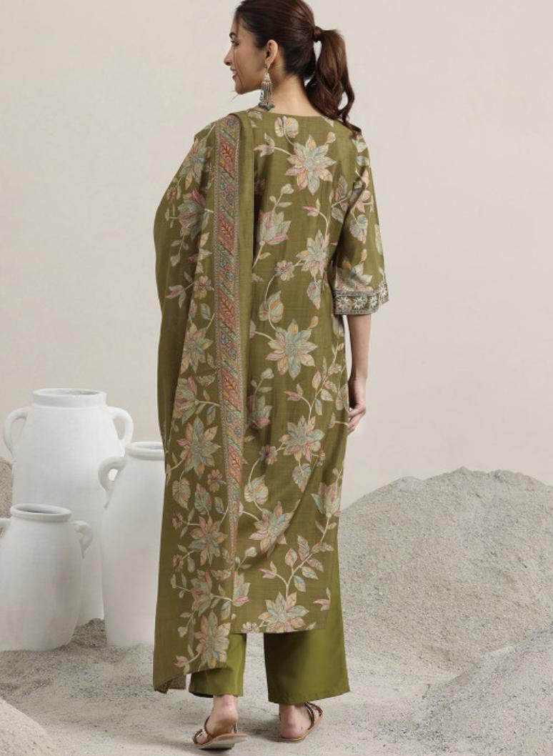 Buy Libas Floral Printed V Neck Thread Work Straight Kurta With Trousers & Dupatta -  - Apparel for Women Image 2