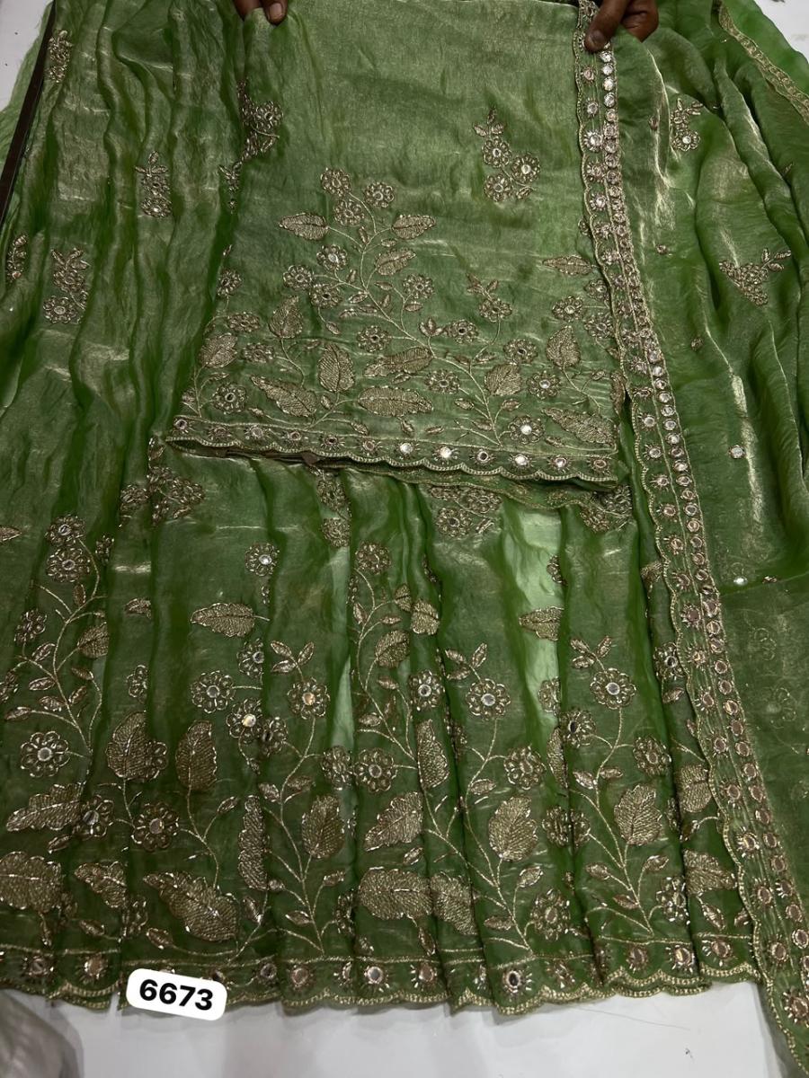 Unstitched suits