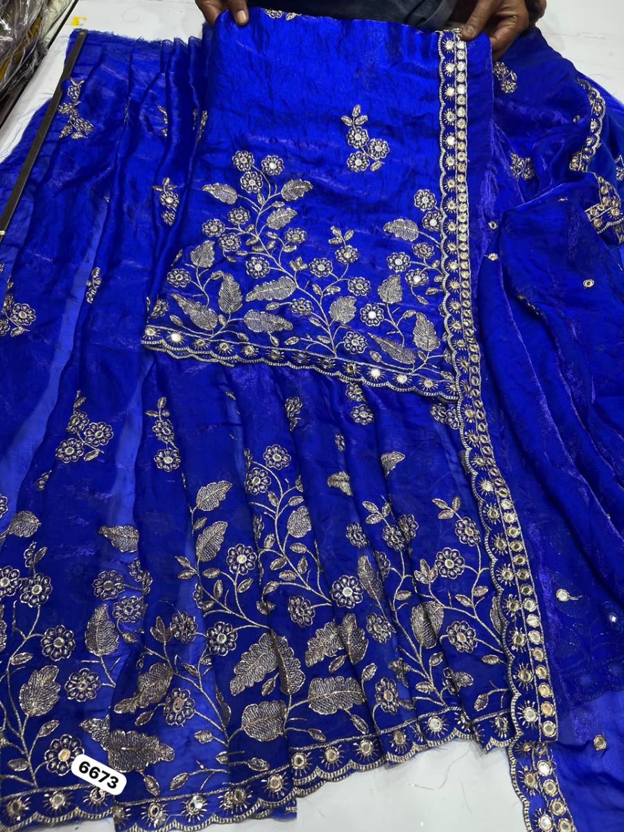 Unstitched suits